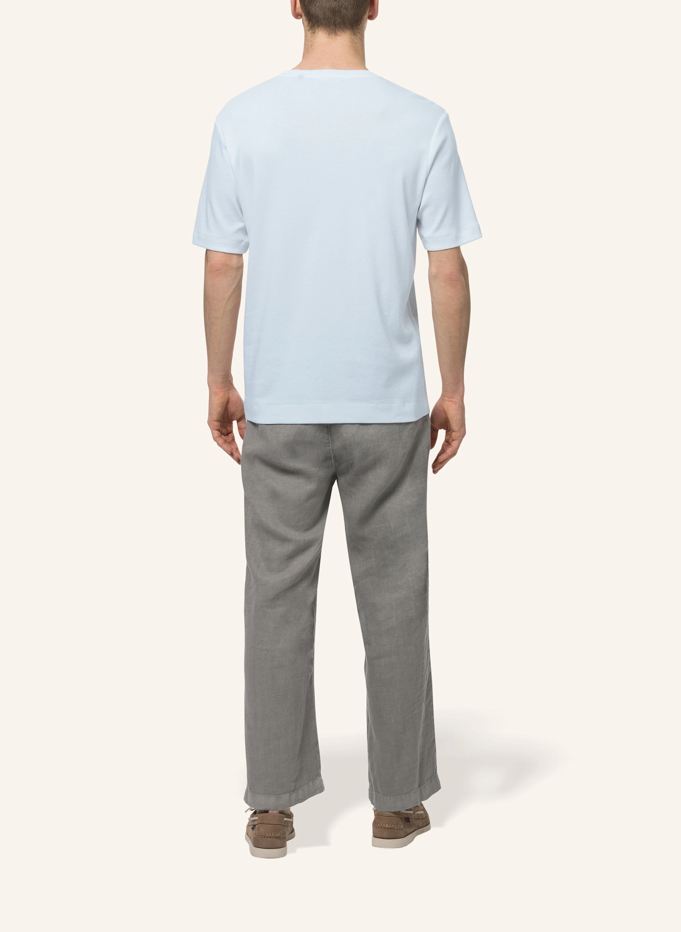 TRUSTED HANDWORK Round Neck 1/2-Sleeve T-Shirt