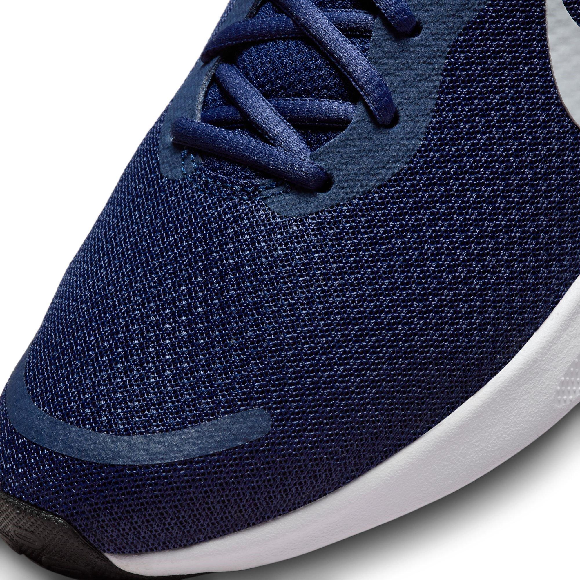 Nike Revolution 7 Mens Road Running Shoes