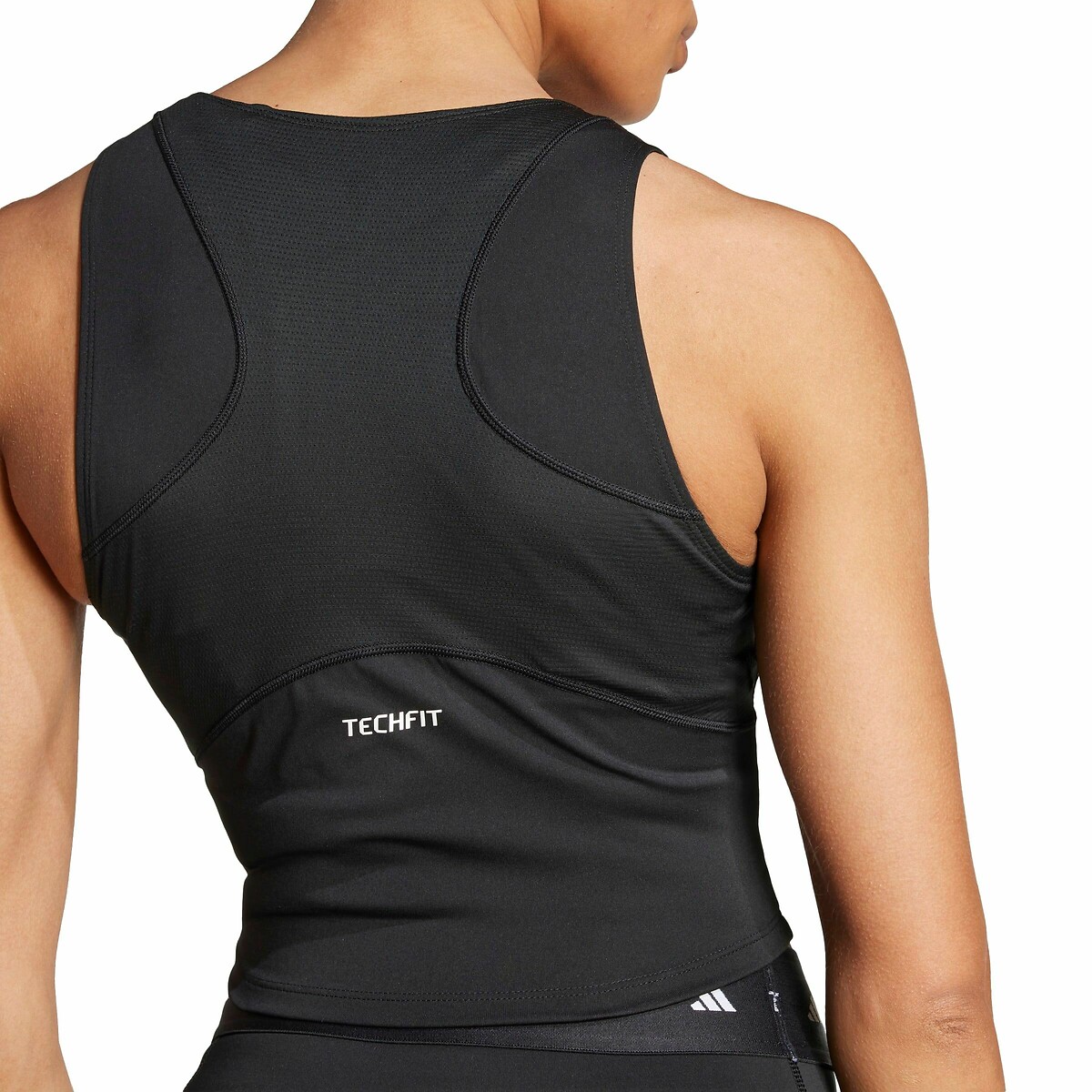 adidas Performance<br>Regata curta para treino TECHFIT