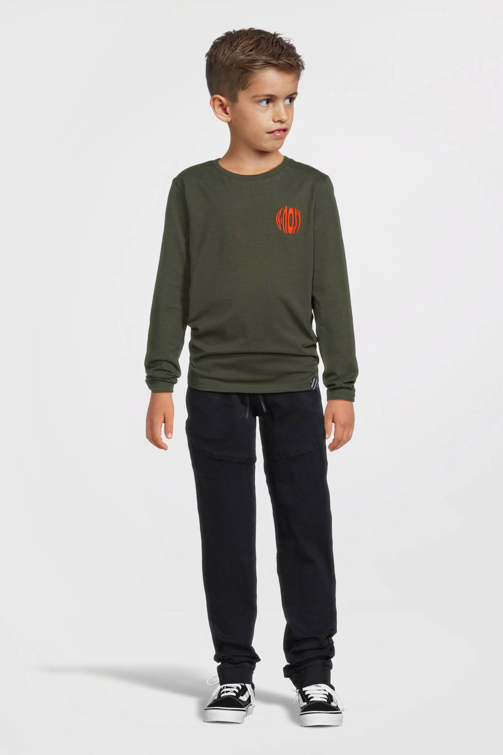 B.Nosy longsleeve Trevor met backprint donkergroen/oranje