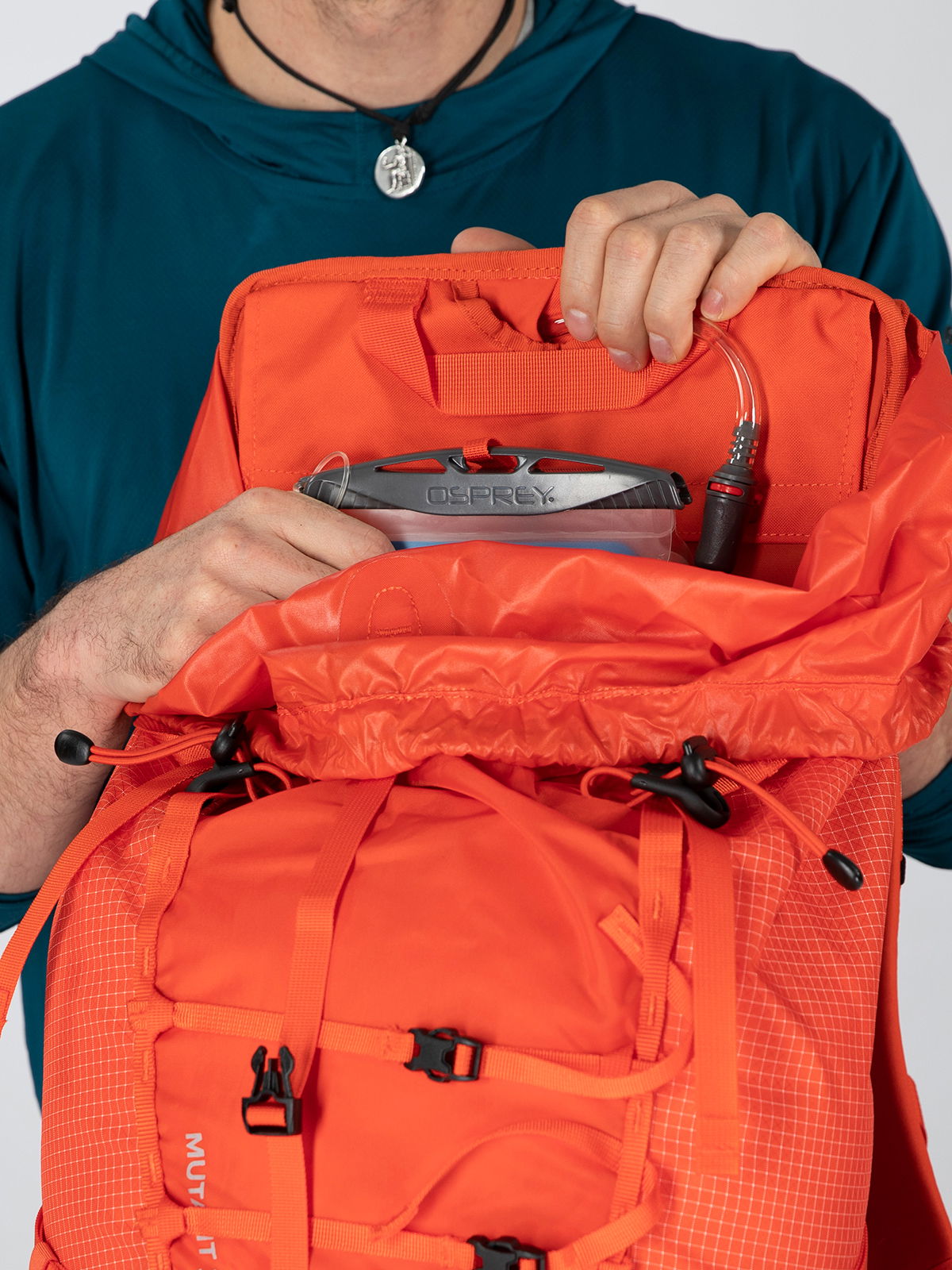 Osprey Mutant 38