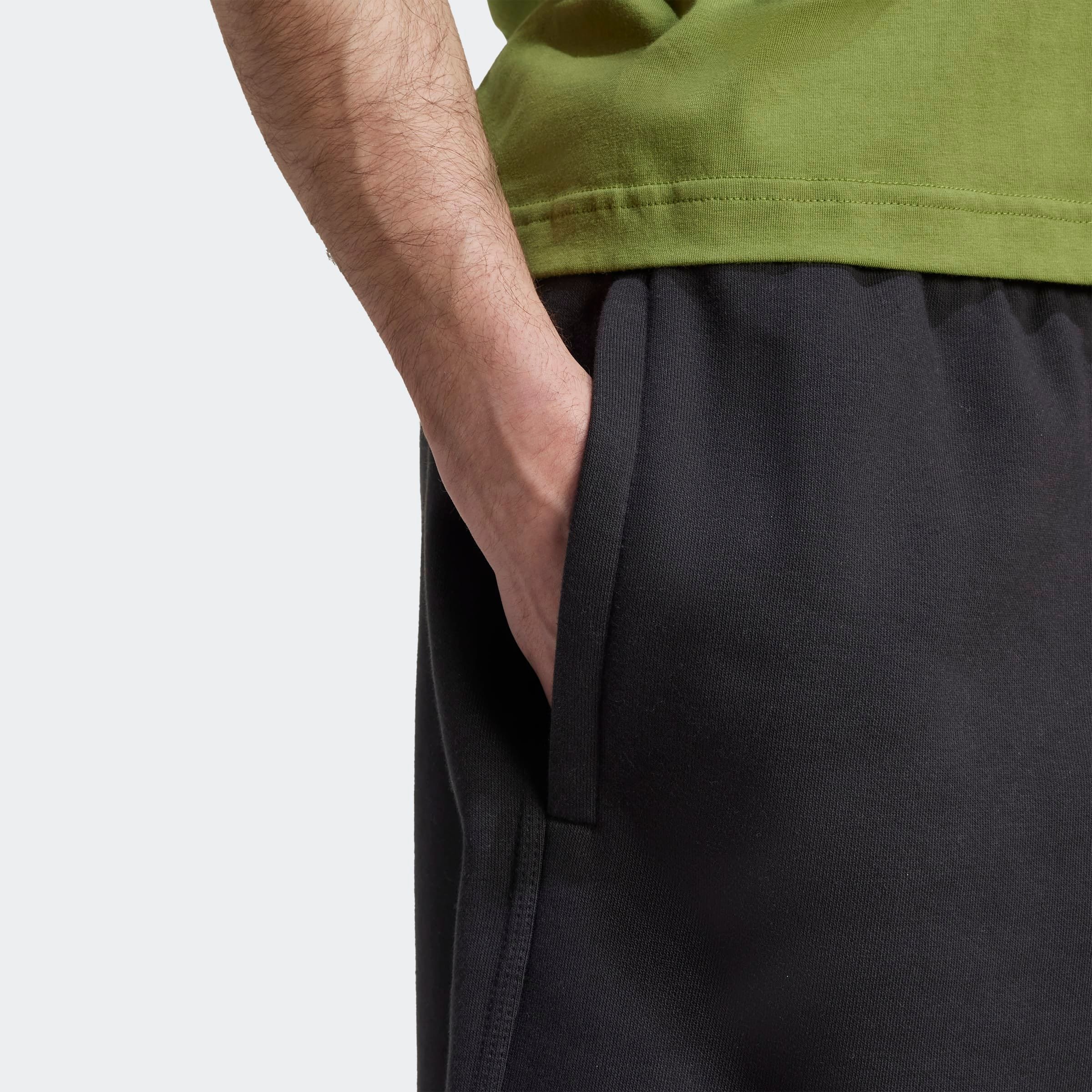 adidas Originals Shorts »ESS SHO 12INCH«