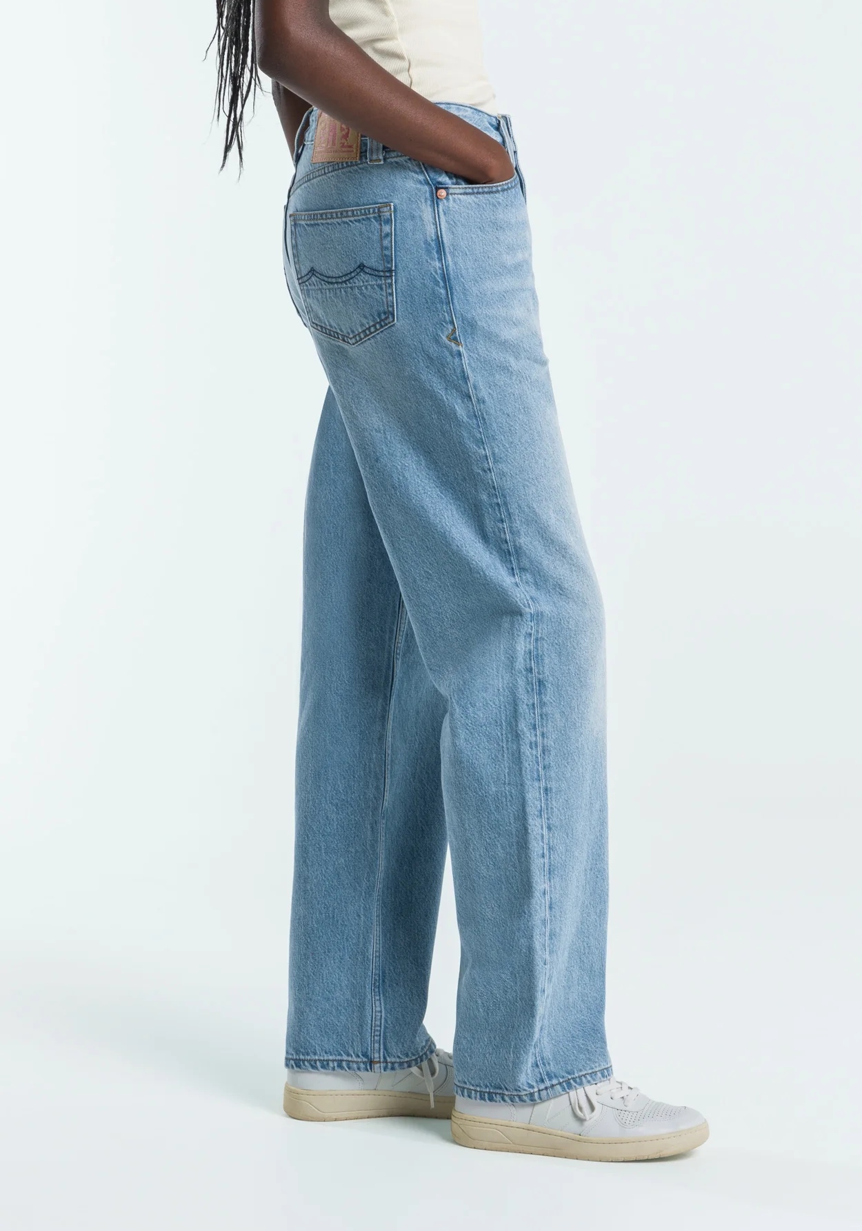 Kings Of Indigo Jeans Noah Blue Reef Super Light Used