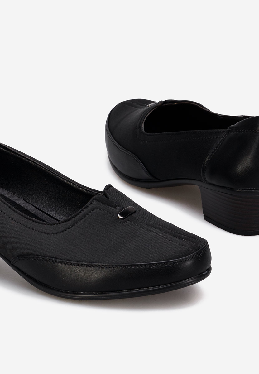 Chaussures à talon épais noirs Narona