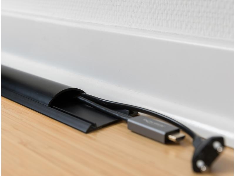 Delock Kabelkanal selbstklebend 1 m x 70 mm Schwarz Delock Kabelkanal selbstklebend 70 x 20 mm – Länge 1 m schwarz