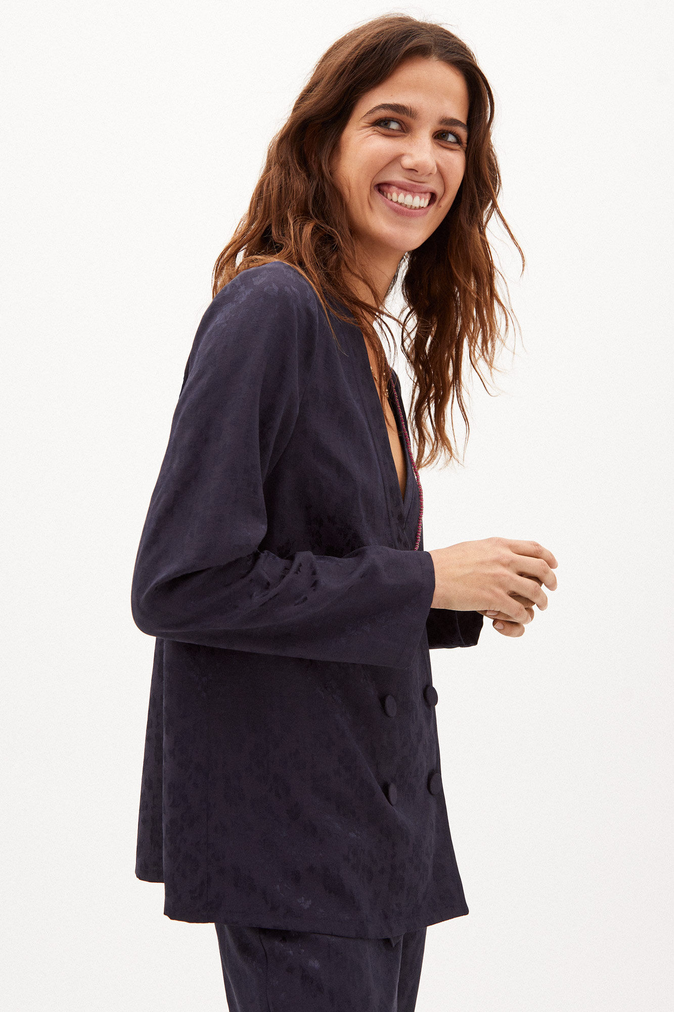 mila jacquard estilo americano - Azul