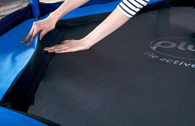 Plum Junior Jumper Trampoline inkl. Sikkerhetsnett 220 cm, Blå/Grønn