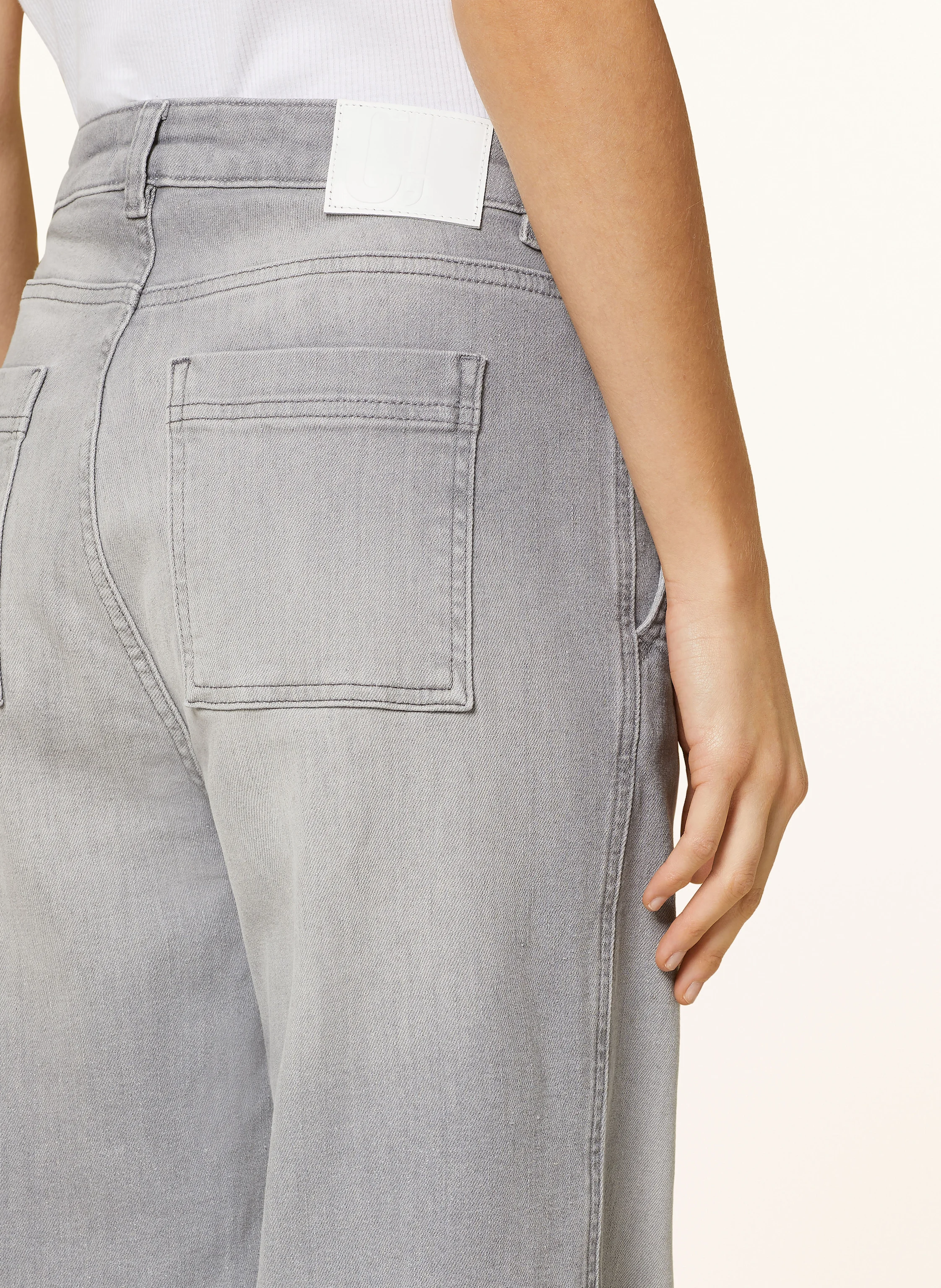 comma casual identity Jeans