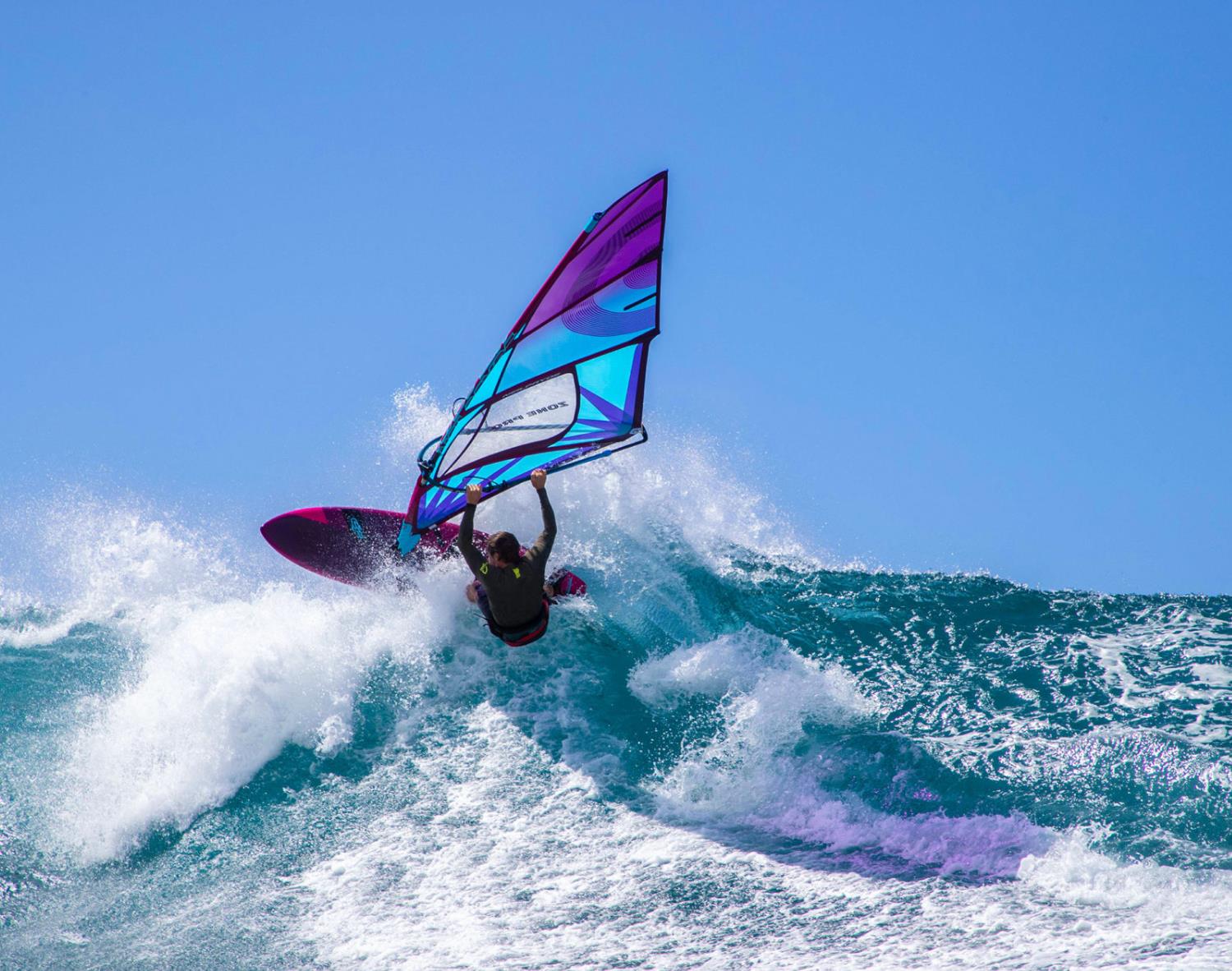 JP Australia Wave RTM Carbon - Slot Box 18 cm
