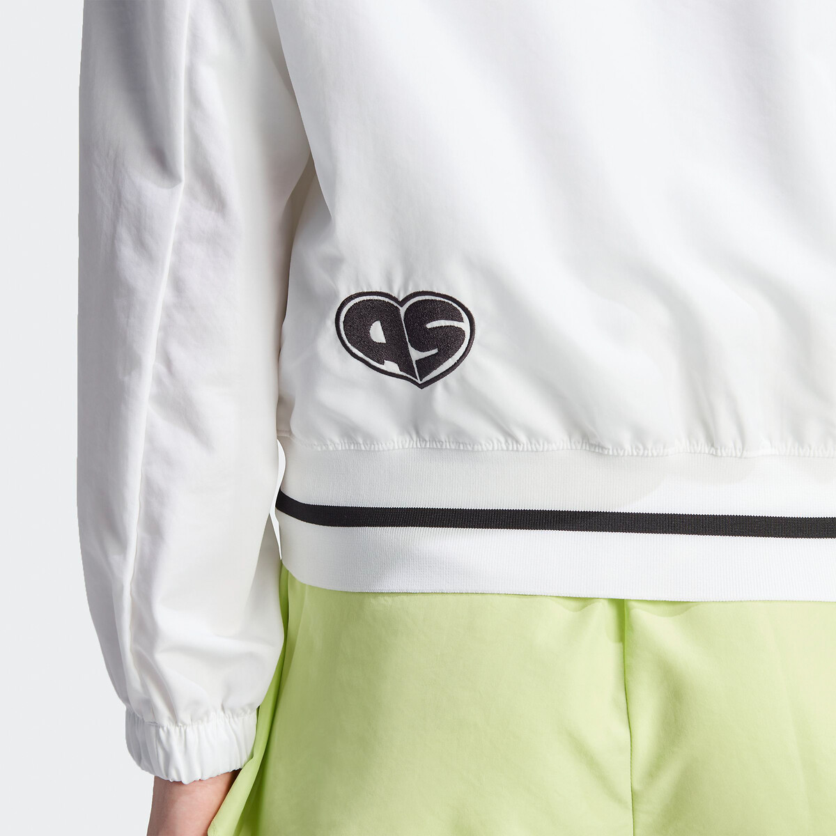 ROUPAS ESPORTIVAS ADIDAS<br>Amor pela marca Windjack
