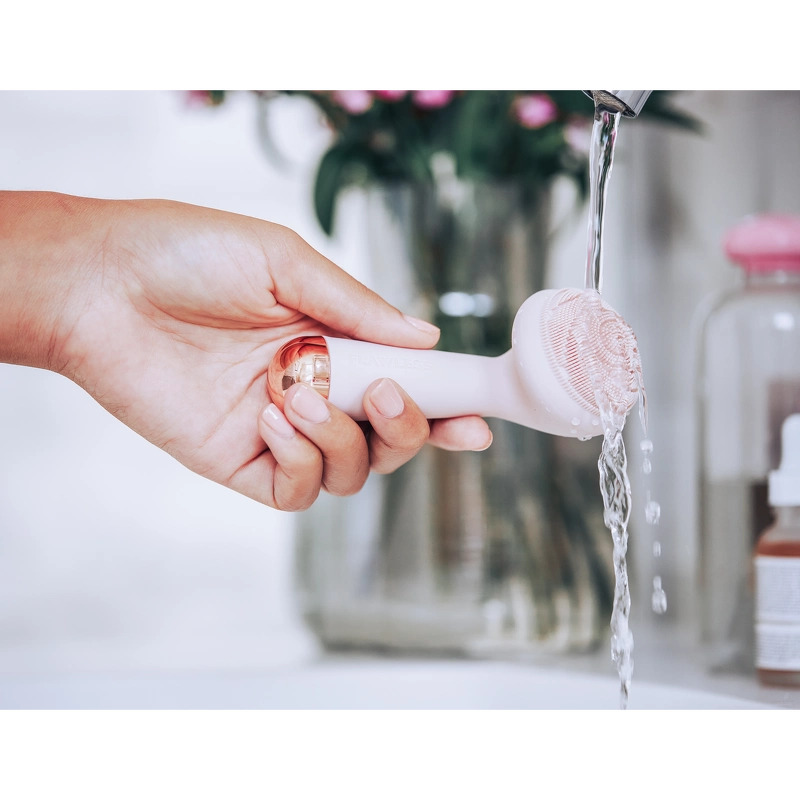 Flawless Cleanse Facial Cleanser & Massager