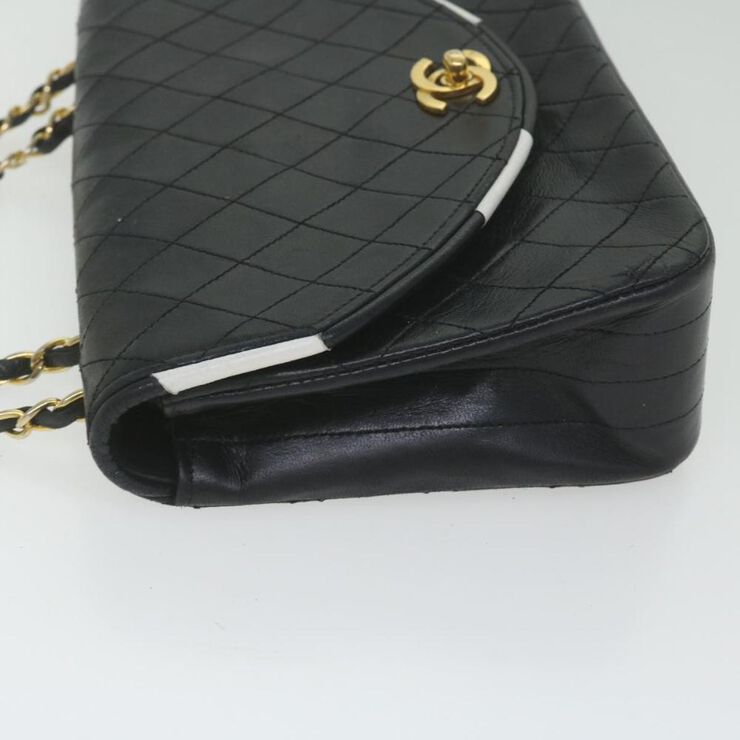 Chanel Vintage Chanel Flap Bag Black