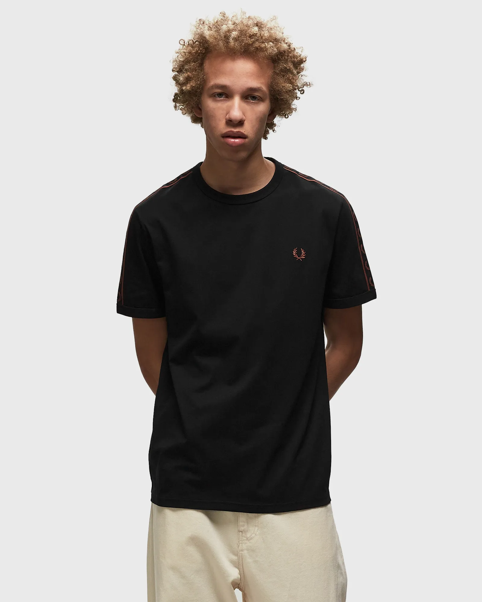 Fred Perry CONTRAST TAPE RINGER TEE