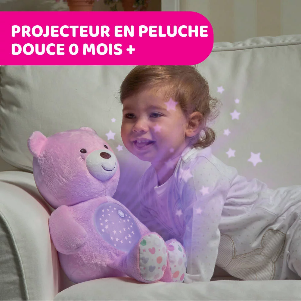 FIRT DREAMS - PELUCHE OURSON PROJECTEUR BABY BEAR ROSE