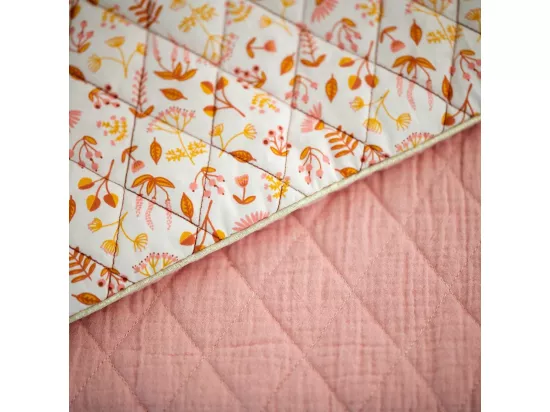 Couvre lit bébé en coton rose