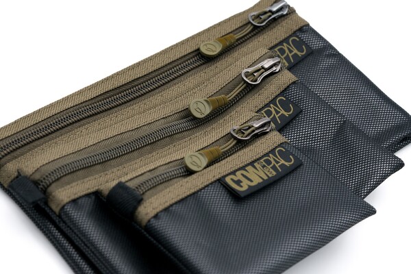 Trousse de Pêche Korda Compac Tackle Pouch Dark Kamo