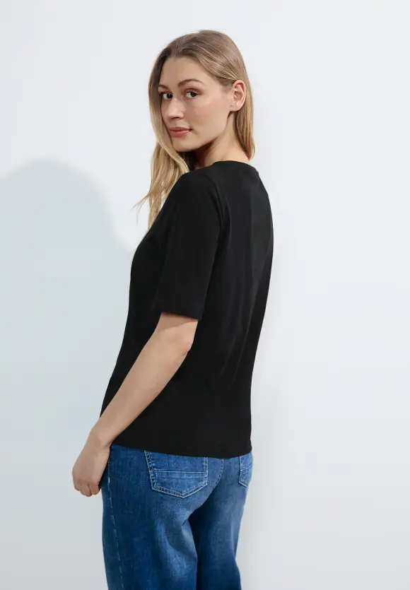 Basic T-Shirt - Black