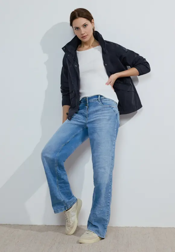 Sportive Übergangsjacke - deep blue