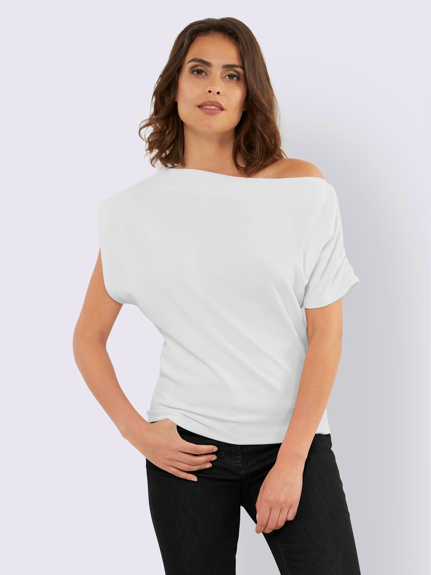 T-shirt encolure asymétrique