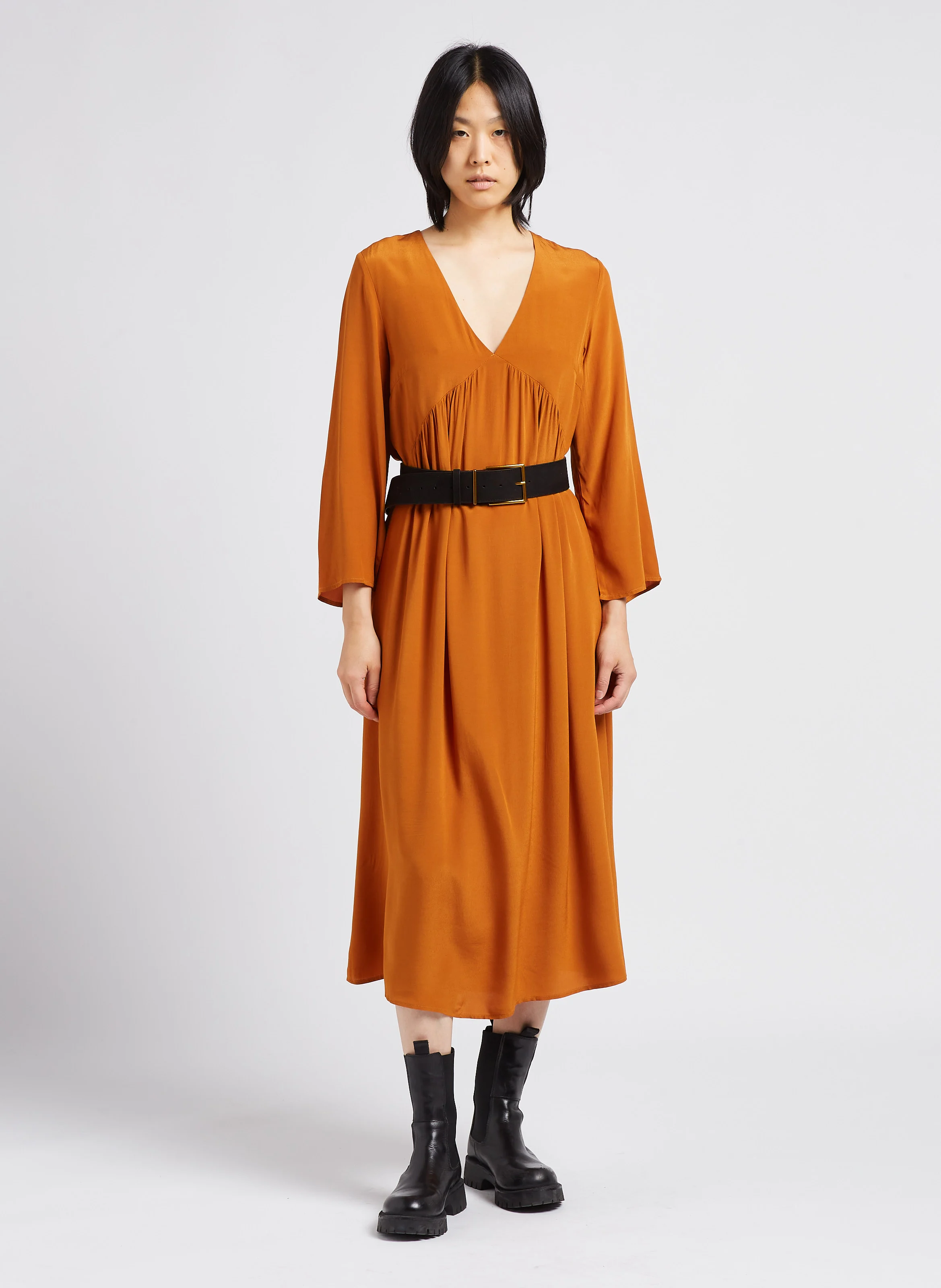 LAVINIA - Robe midi col V fluide| Orange