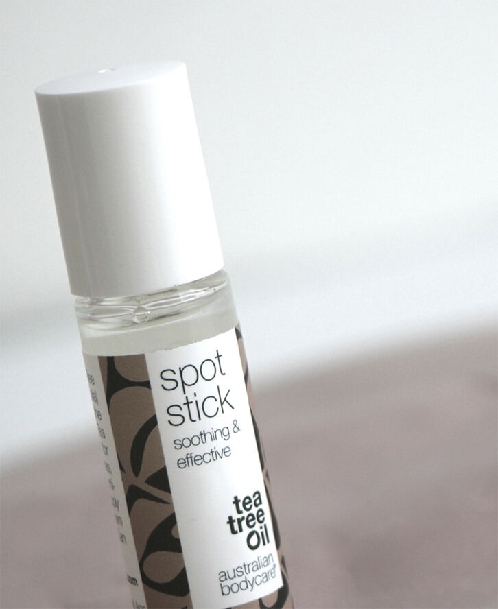Australian Bodycare Spot Stick - Mod bumser og uren hud