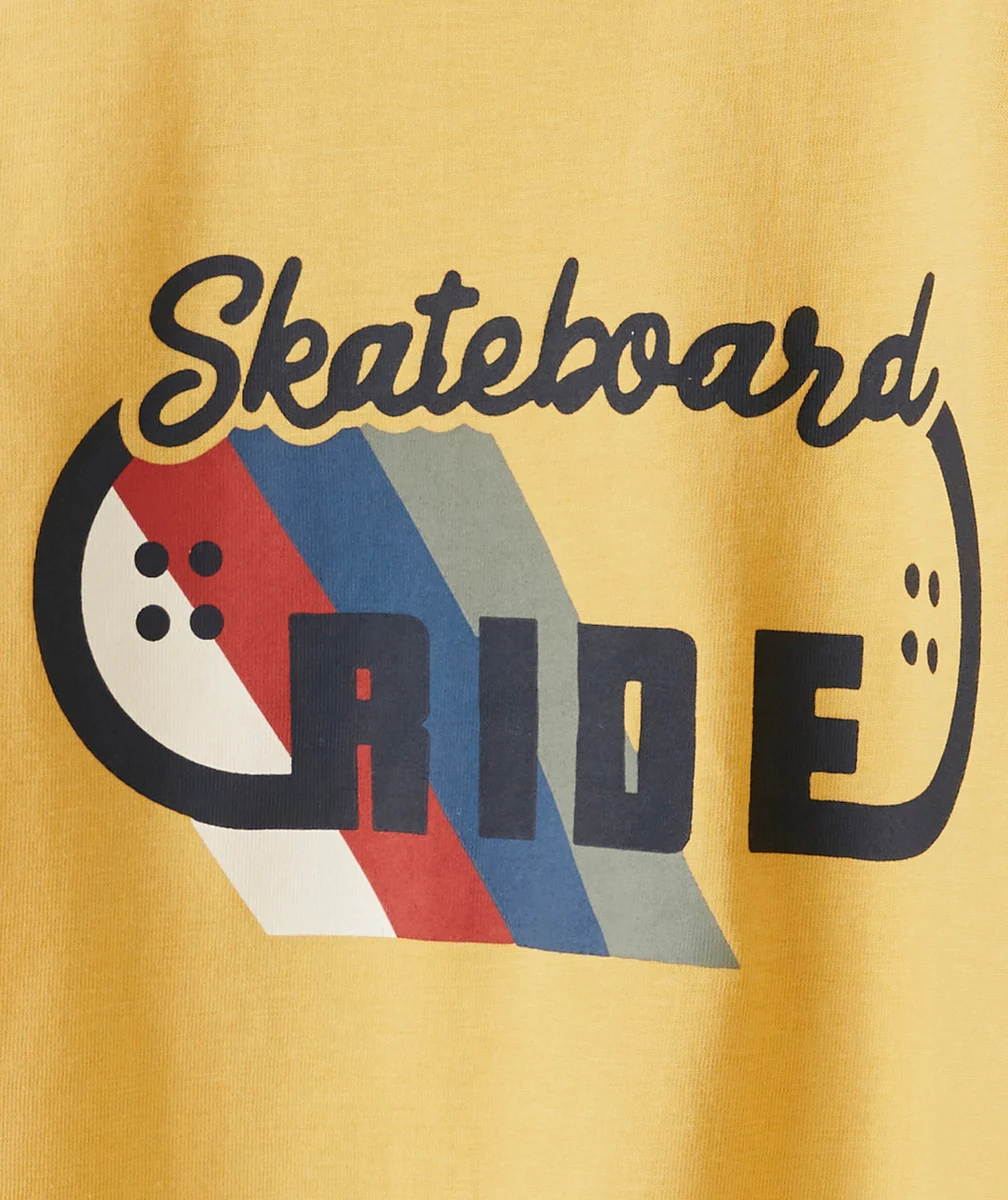 T-SHIRT GARÇON EN COTON BIO JAUNE THÈME SKATEBOARD