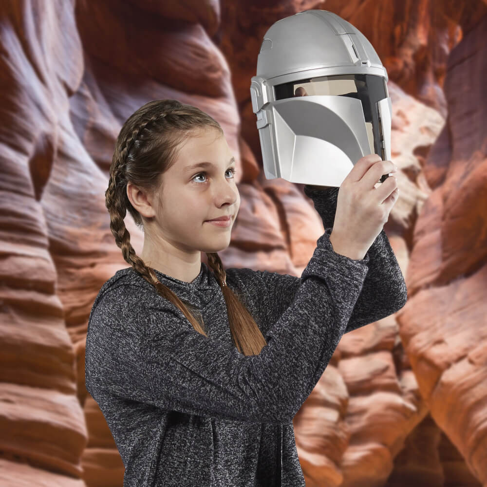 SW Mandalorian Feature Maske