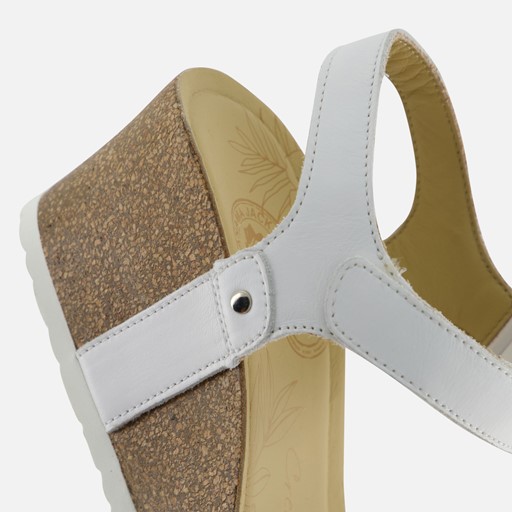 Panama Jack Julia Basics B17 Sandalen wit