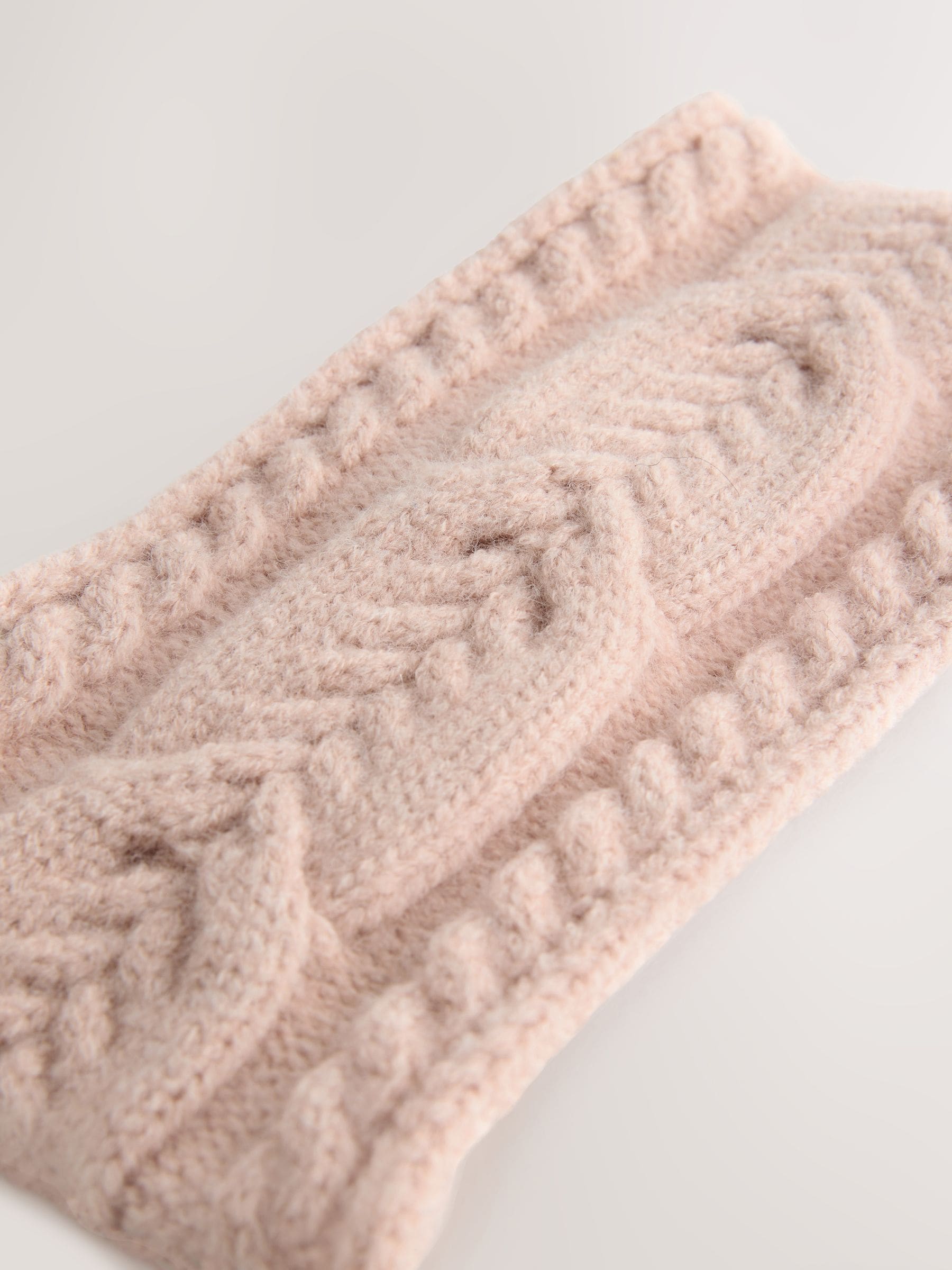 Roze - Cable Knit Headband