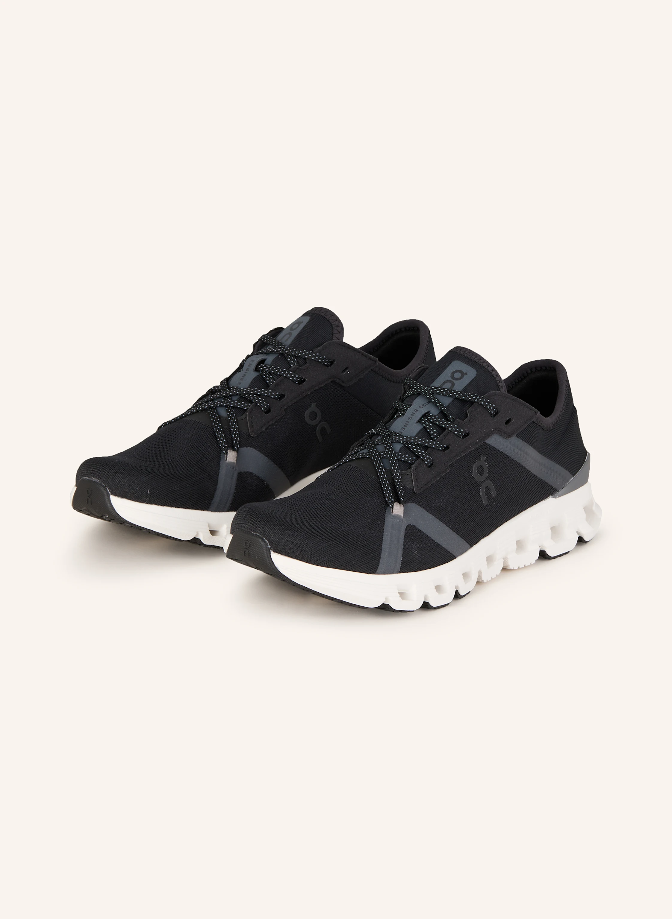 On Fitnessschuhe CLOUD X4 AD