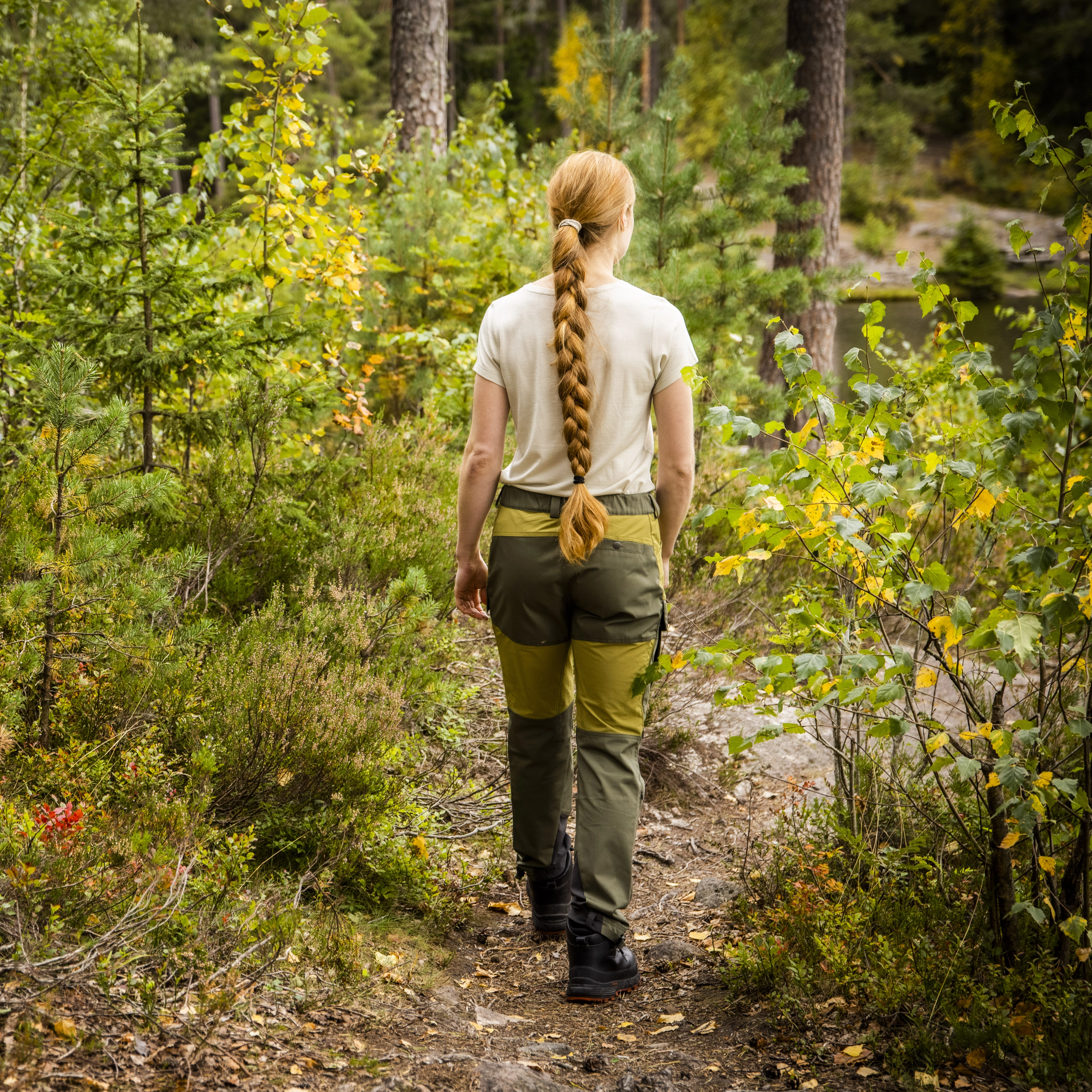 Nordmarka Favor Outdoor Pants Women Green Mud / Olive Green