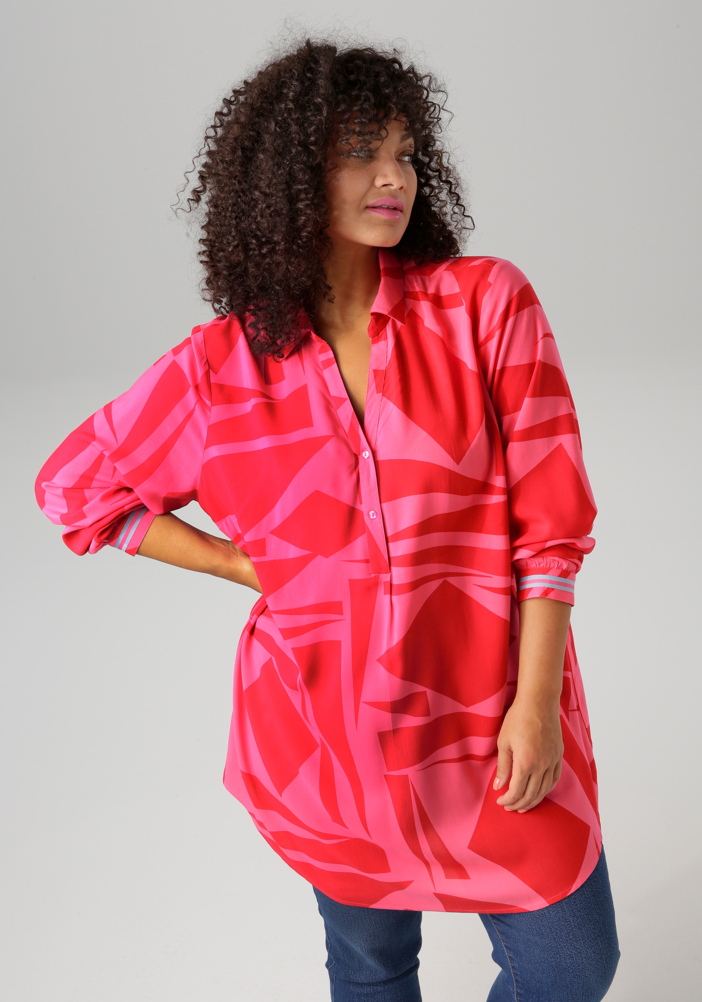 Aniston PLUS Longbluse , mit farbenfrohem, grossflächigem Druck