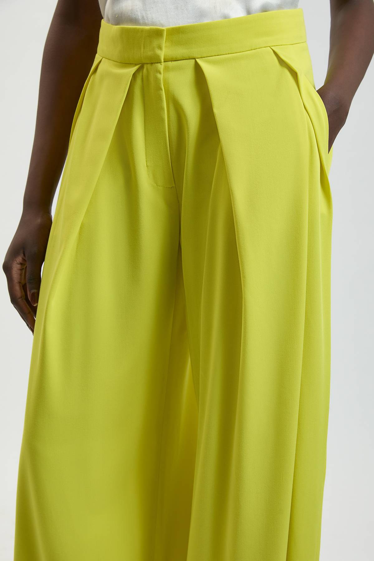 KarenMillen Pantalon Tailleur Large En Viscose Compacte