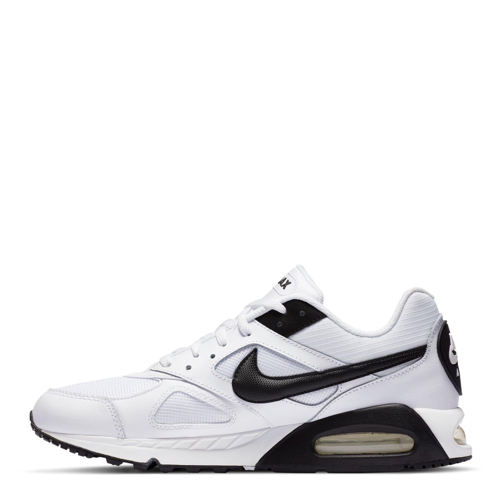 Nike Air Max IVO Trainers