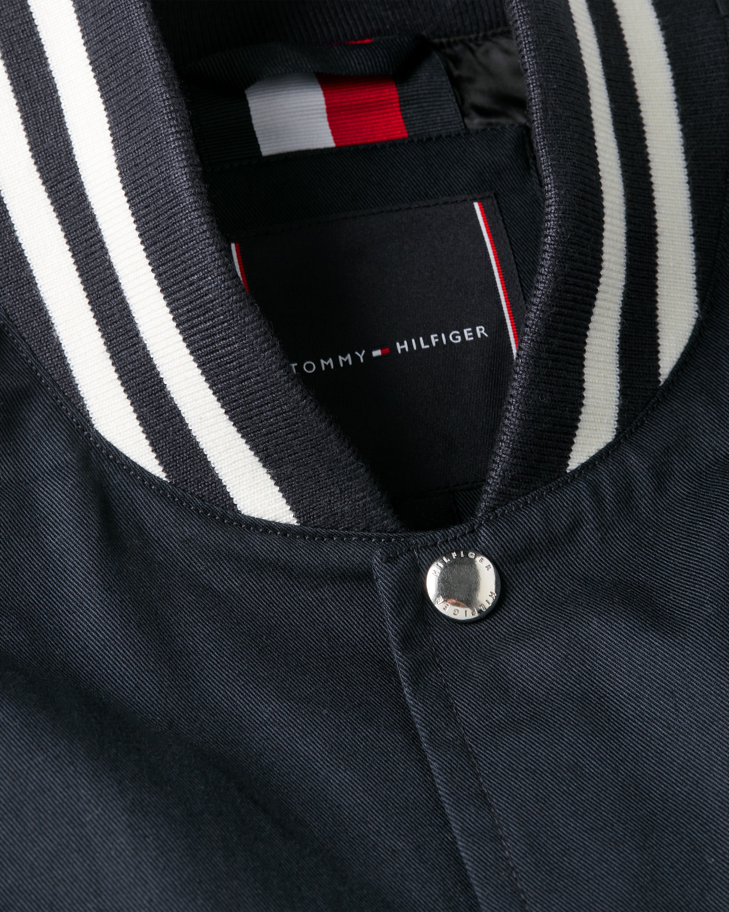 Tommy Hilfiger Blouson »AMERICANA VARSITY JKT« Freizeitjacke, Übergangsjacke mit grossem Rückenprint