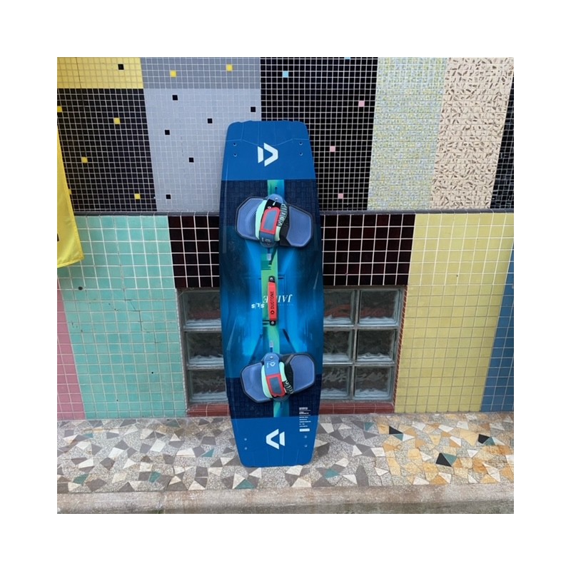 Twin-Tip occasion Duotone Jaime SLS 2021 139x42cm avec Pads-Straps Vario - The Corner Shop
