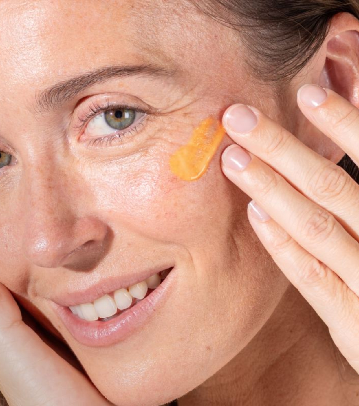 Freshly Cosmetics - Tratamento Facial com Vitamina C
