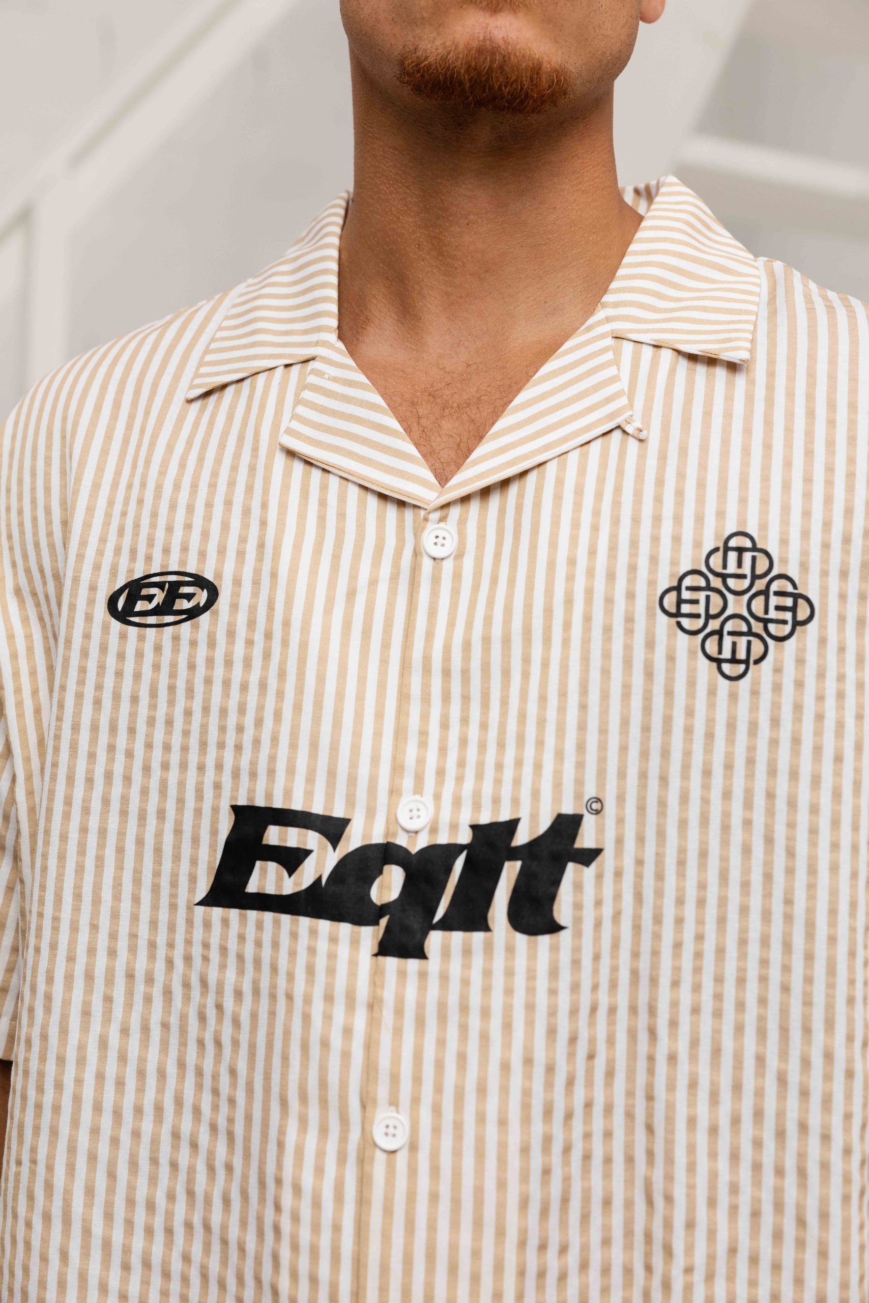 Equalité Jersey Boxy Shirt Heren Beige