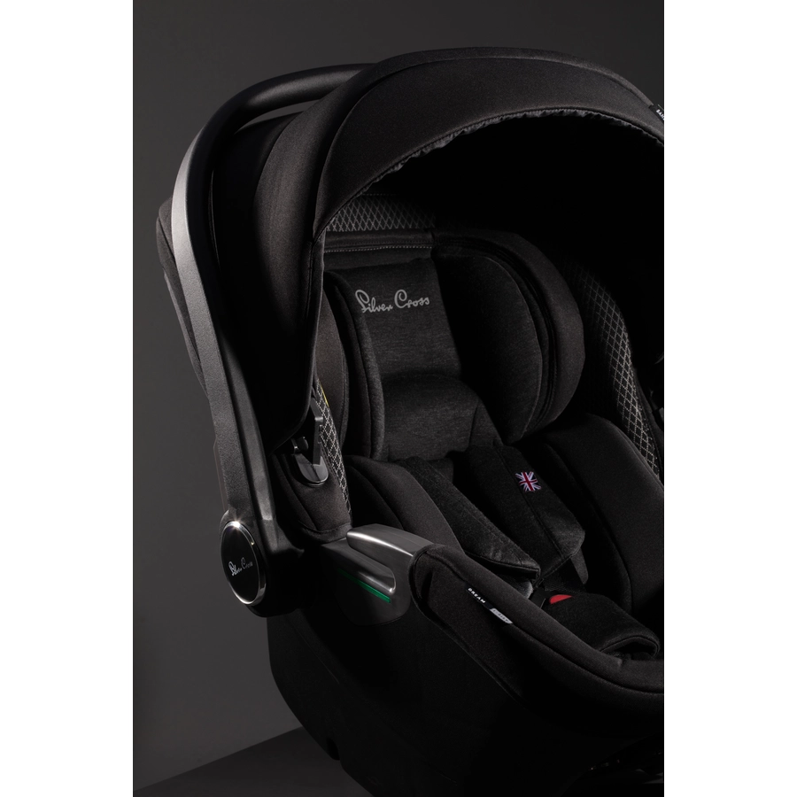 Silver Cross Babyschale Dream i-Size Eclipse