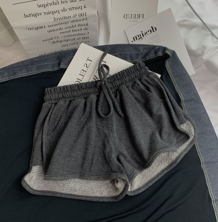 Rosesand - Hoge taille, effen, wijde shorts