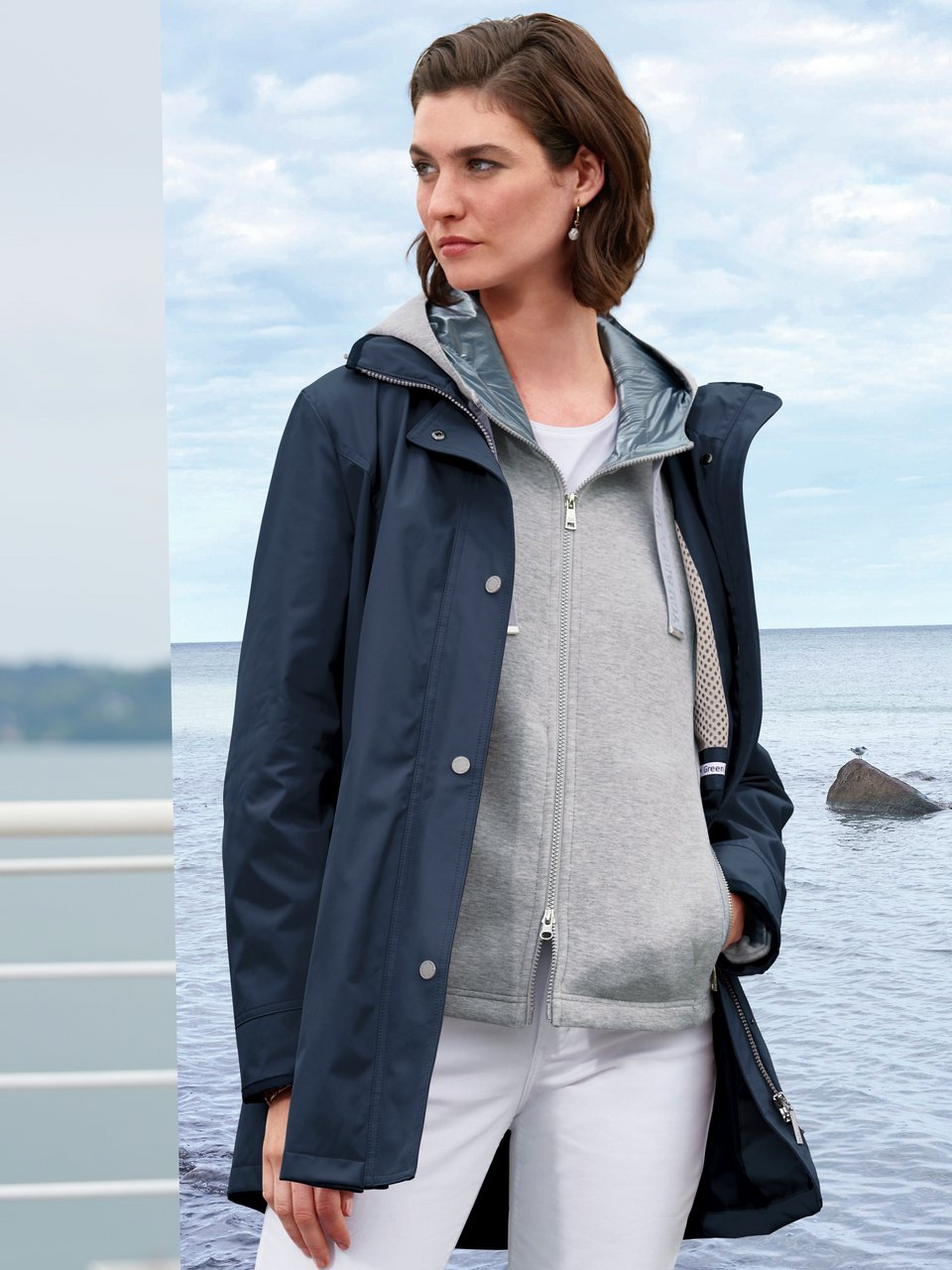 Wind- und wasserabweisende Jacke
