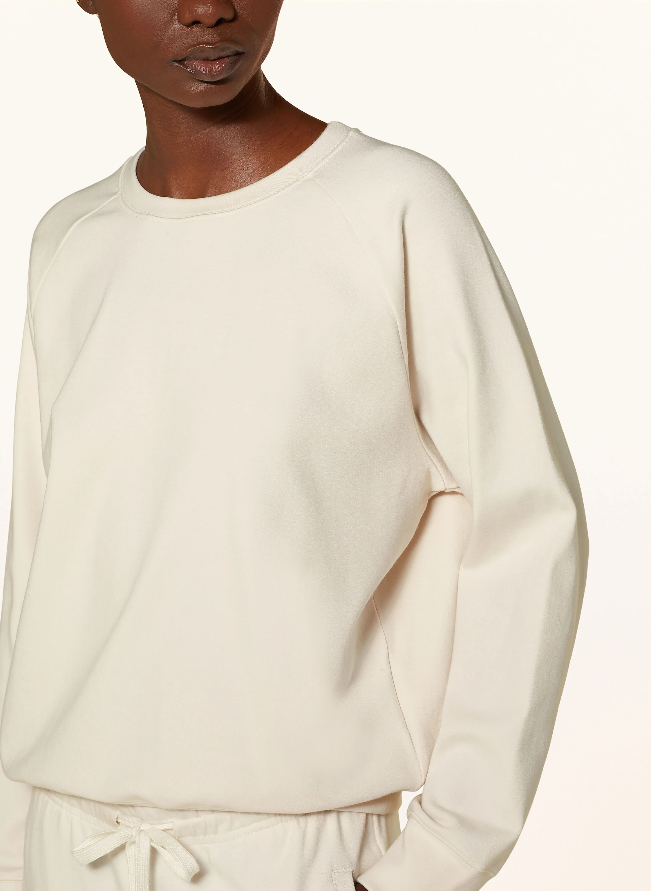 Juvia Sweatshirt NAOMI