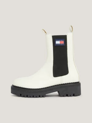 Botas Chelsea de plataforma com travas em couro urbano