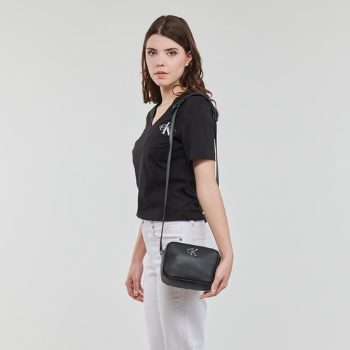 Calvin Klein Jeans - MINIMAL MONOGRAM CAMERA BAG18 - Noir