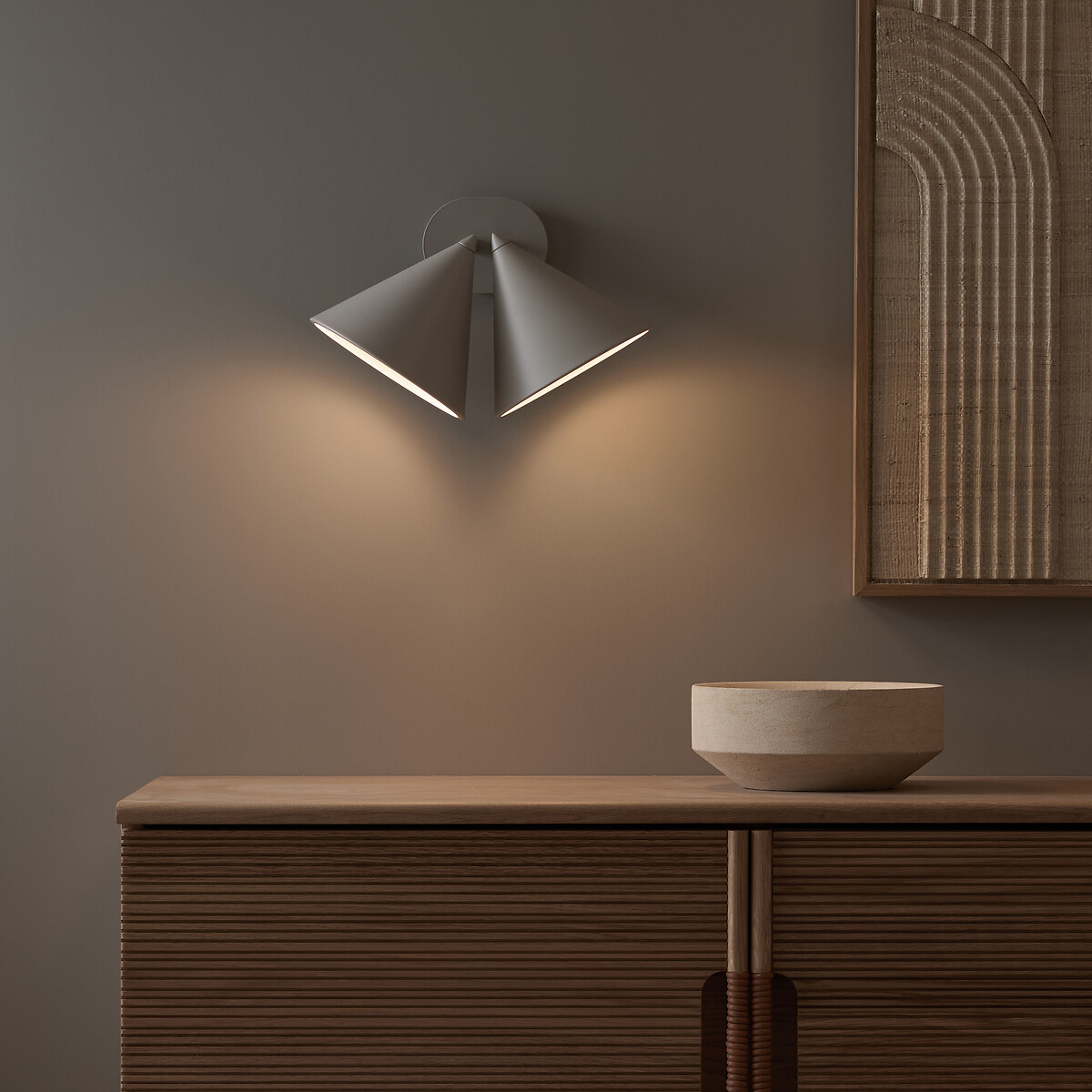 AM.PM<br>Luminária de parede de cone duplo, Moke