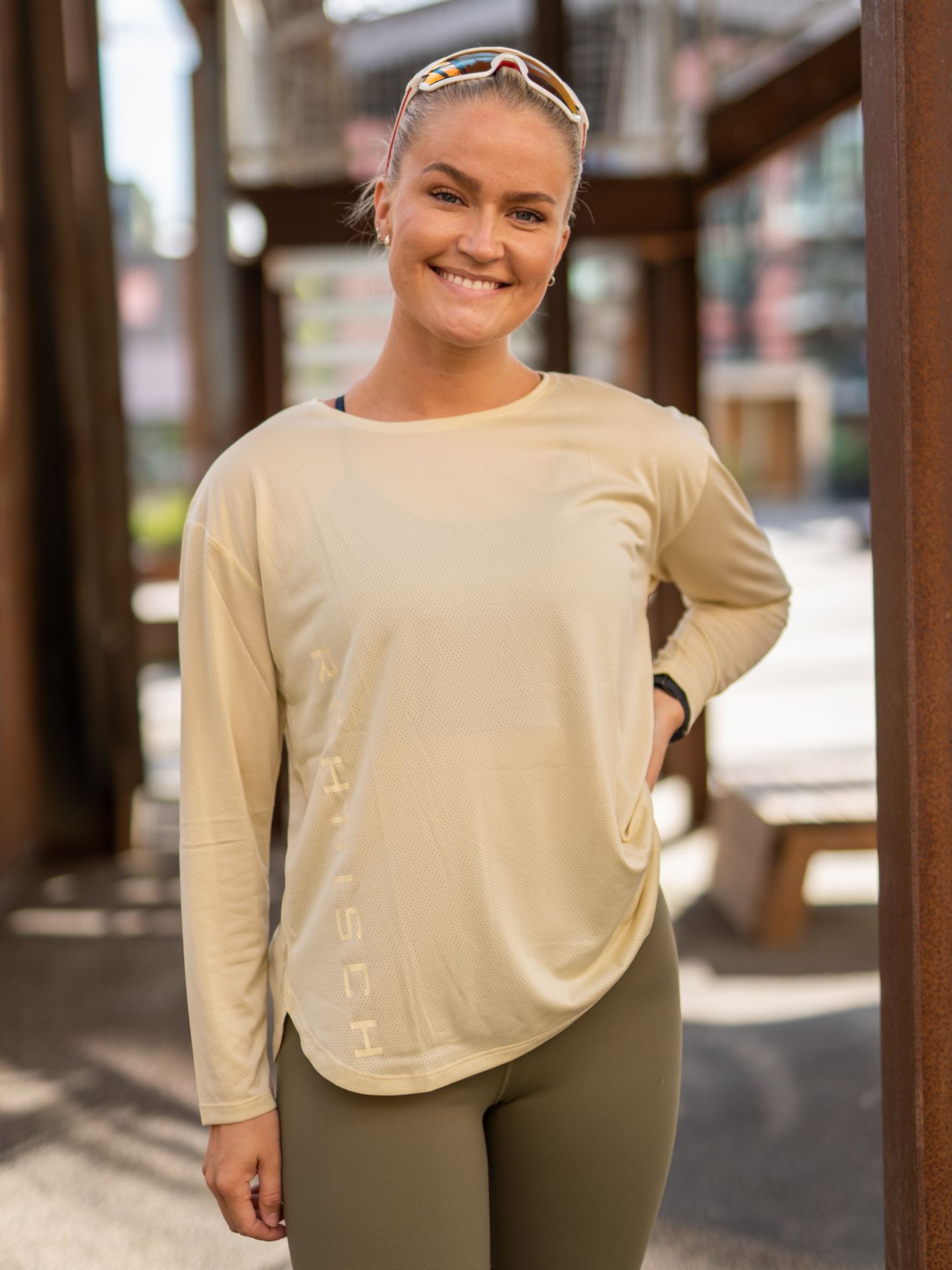 Ivy Loose Long Sleeve