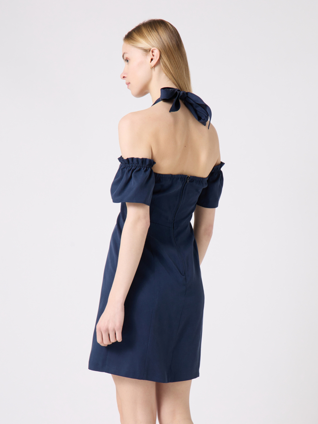 Robe courte