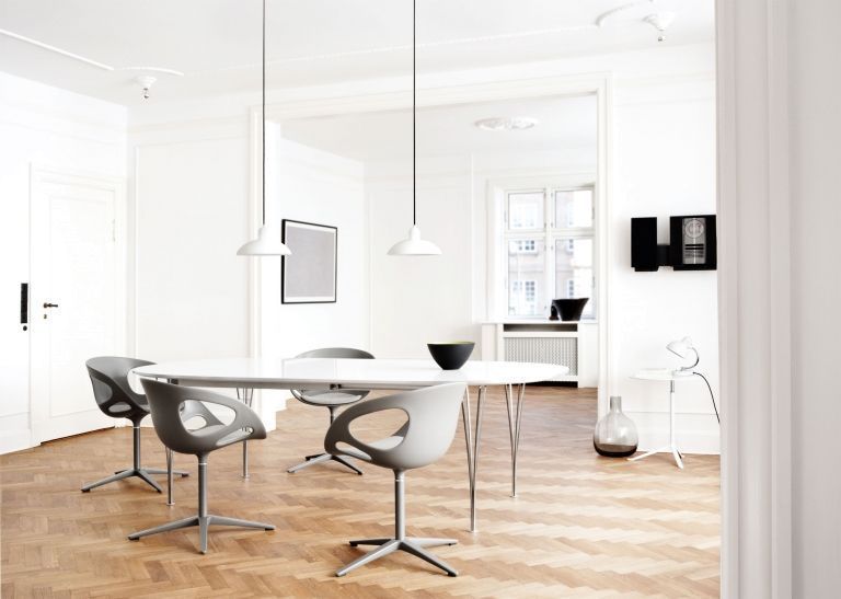 Fritz Hansen B613 tafel wit laminaat 180x120