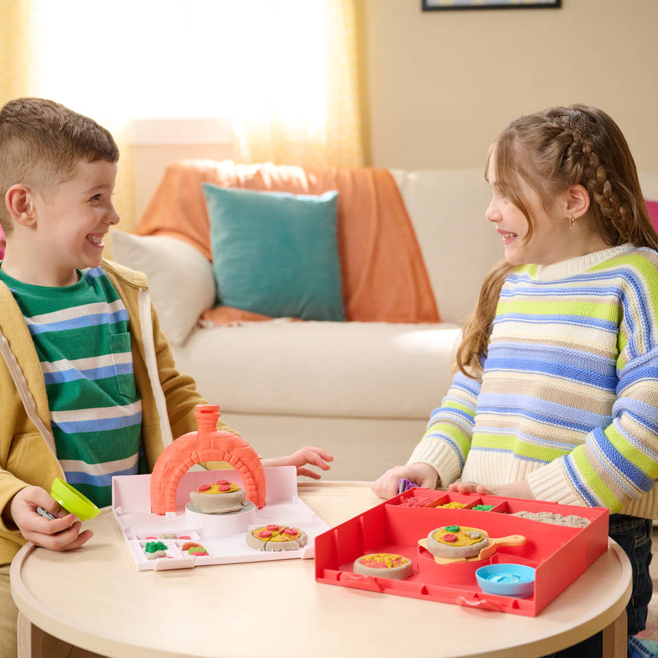 Kinetic Sand SquishPizza rijzende pizza speelset