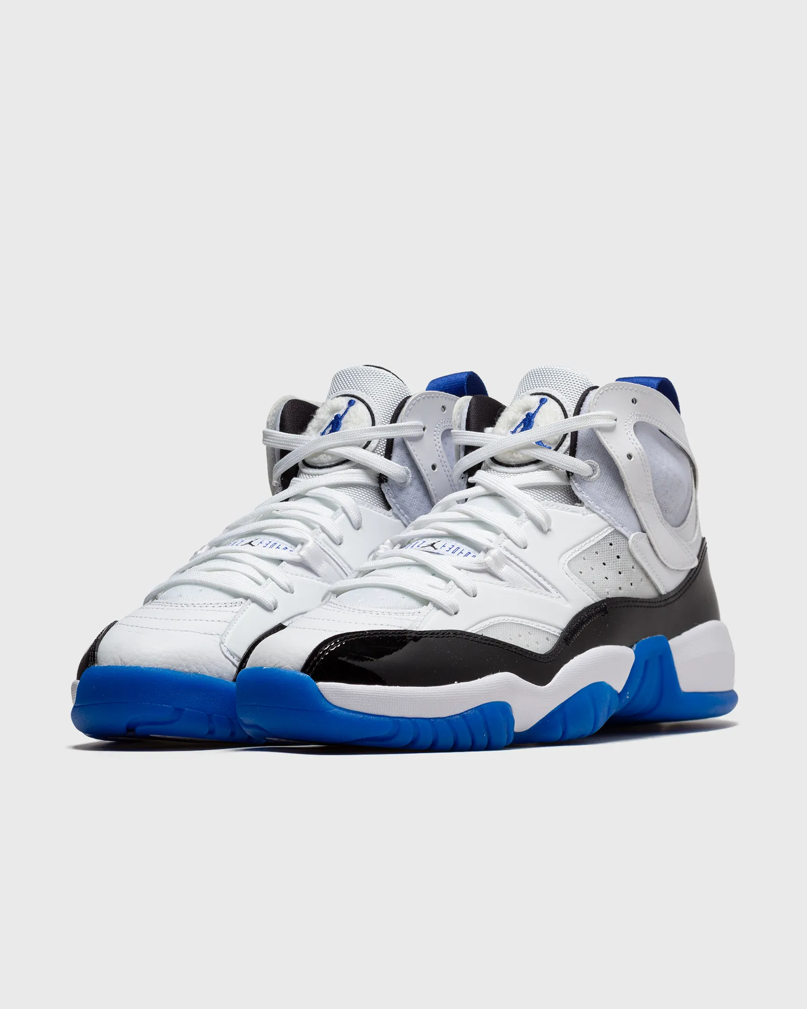 Jordan JUMPMAN TWO TREY